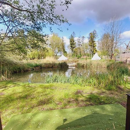 Rum Bridge Fisheries "The Cabin" Hotel Clare Exterior photo