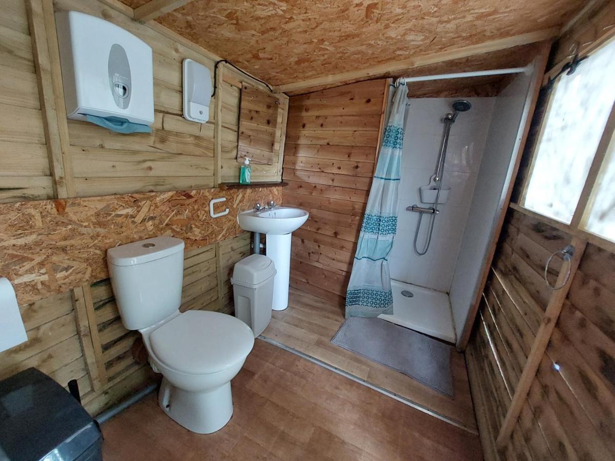 Rum Bridge Fisheries "The Cabin" Hotel Clare Exterior photo